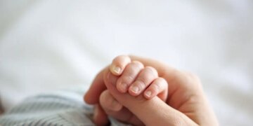 Γυναίκα γέννησε σε πτήση της ITA Airways από το Ντακάρ στη Ρώμη