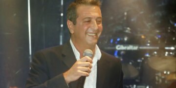 «Αποσύρθηκα από το τραγούδι για να προστατεύσω την οικογένειά μου από κάτι ξαφνικό»