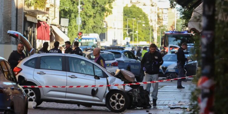 Ιταλία: Ακρωτηριάστηκαν δύο τραυματίες από την επίθεση με αυτοκίνητο στη Μόντενα – Η στιγμή που αφοπλίζεται ο δράστης