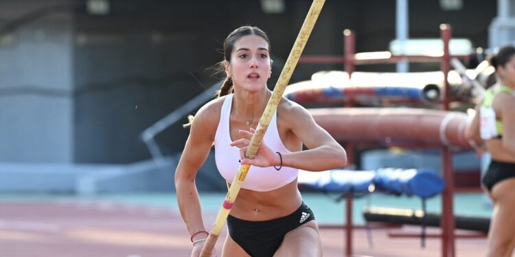 Παρουσίες Ελλήνων σε αγώνες στις ΗΠΑ - www.ertsports.gr