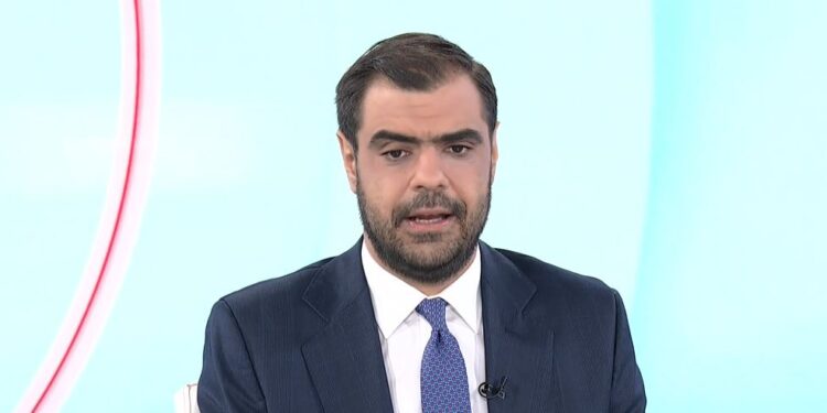 Παύλος Μαρινάκης για Ανδρουλάκη: Ενώ ήταν σε συνεννόηση με εμάς για τις Ανεξάρτητες Αρχές, έκλεινε το μάτι στην υπόλοιπη αντιπολίτευση