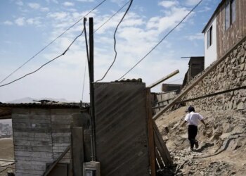 Ισχυρός σεισμός 6,1 Ρίχτερ στο Περού – Στους δρόμους ο κόσμος