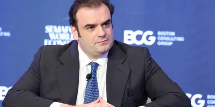 Πιερρακάκης: Γινόμαστε η πρώτη κυβέρνηση η οποία παίρνει βάρη από τους ώμους των επόμενων γενεών