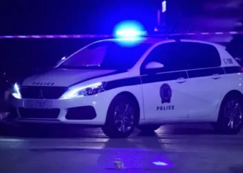 Χολαργός: Άνδρας πυροβόλησε και τραυμάτισε τη σύζυγό του και στη συνέχεια αυτοκτόνησε