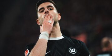 Γκολ Κουλιεράκη, σε θρίλερ η σωτηρία της Βόλφσμπουργκ - www.ertsports.gr