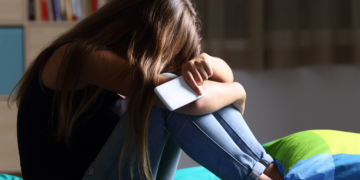 Στο επίκεντρο η πρόληψη της αυτοκτονίας μετά το τραγικό συμβάν με τις 17χρονες – Αύξηση των τραγικών περιστατικών στις ηλικίες 15-19 ετών