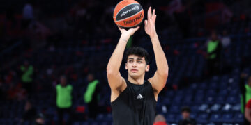 «Κοιτάζει και τον Σαμοντούροφ το North Carolina» - www.ertsports.gr