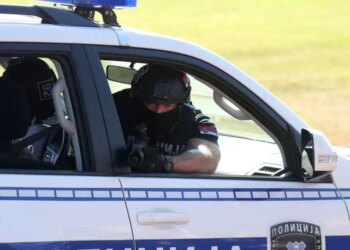Σκάνδαλο στη Σερβία: Συνελήφθη ο παρασημοφορημένος διοικητής Αστυνομίας Βελιγραδίου για συγκάλυψη δολοφονίας