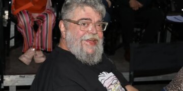 Σταμάτης Κραουνάκης: Με τον Γιώργο Μαρίνο έχουμε κάνει μεγάλες τρέλες, επικίνδυνα πράγματα, που δεν λέγονται μερικά