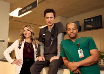 «Scrubs»: Ο J.D. επιστρέφει ως αφεντικό και αμέσως ανανεώνει το συμβόλαιο του