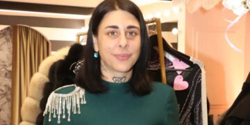 H Super Κική αποκάλεσε «κοπριές» τους συντελεστές της εκπομπής «Super Κατερίνα»: «Θα το φυσάτε και δε θα κρυώνει»