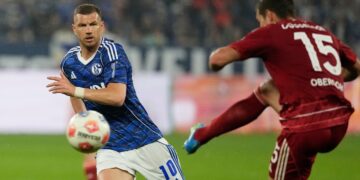 Σάλκε: Άνοδος στη Bundesliga και ανοιχτό το μέλλον του Έντιν Τζέκο - www.ertsports.gr