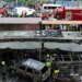 Ταϊλάνδη: Τρένο συγκρούστηκε με λεωφορείο, αυτοκίνητα και μηχανές - 8 νεκροί και 32 τραυματίες