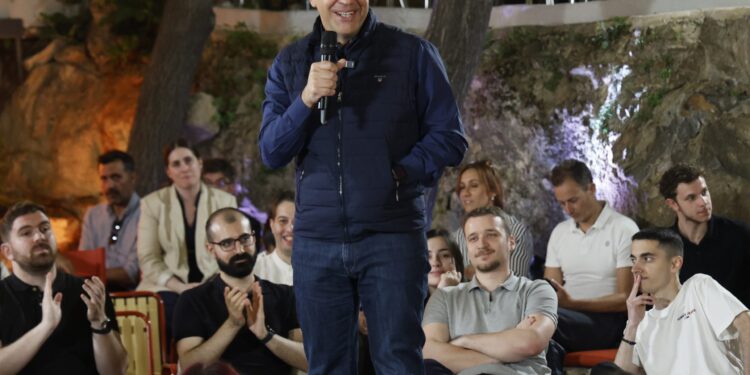Αναταραχή στον ΣΥΡΙΖΑ - Πατάει το «κουμπί» για ίδρυση κόμματος ο Α. Τσίπρας