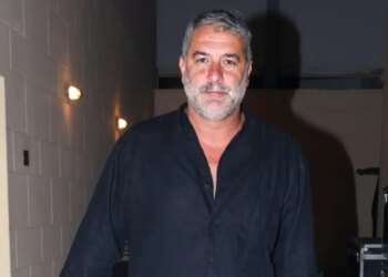 Βασίλης Μπισμπίκης: «Πάνω μου έγινε ανθρωποφαγία – Εμένα με κρατάει η τέχνη και η Δέσποινα Βανδή»