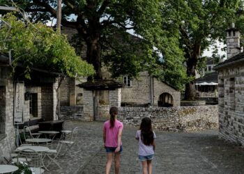 Άλμα του τουρισμού το πρώτο τρίμηνο παρά τον πόλεμο στον Κόλπο - Εκτίναξη εσόδων κατά 64,3% - ertnews.gr
