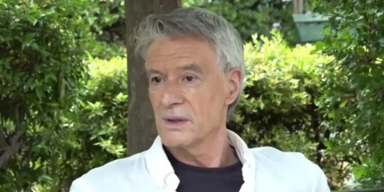 Νίκος Ζιάγκος: «Γιατί να μην γίνει η Καρυστιανού πρωθυπουργός;»