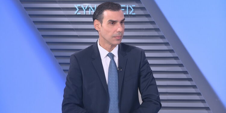Θεμιστοκλέους στο ΕΡΤnews Radio 105,8: Κάτω από 4 ώρες αναμονή στα Επείγοντα σε όλη τη χώρα, καλύτερα από τον μέσο ευρωπαϊκό χρόνο