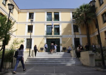 Απολογήθηκαν οι κατηγορούμενοι για διακίνηση ναρκωτικών στα Βόρεια Προάστια – Τι υποστήριξε ο φερόμενος ως αρχηγός