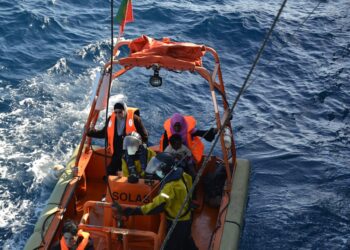 Συνεχίζονται οι μεταναστευτικές ροές προς την Κρήτη - Άλλοι 43 μετανάστες εντοπίστηκαν νότια της Γαύδου - ertnews.gr