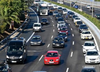 Κυκλοφοριακές ρυθμίσεις στην Αθηνών-Λαμίας προς Αθήνα λόγω ασφαλτικών εργασιών
