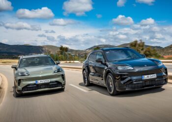 Οι επιδόσεις της Porsche Cayenne παραπέμπουν στη Formula 1