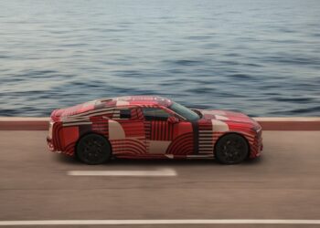 Τον Οκτώβριο η πλήρης αποκάλυψη της Jaguar Type 01