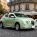 Ένα Toyota Yaris με ρετρό εσάνς από Jaguar