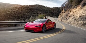 Πλέον δεν είναι είδηση: Το Tesla Roadster καθυστερεί ξανά