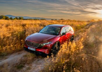Νέο Mazda CX-5: Η τέχνη της οδήγησης ωριμάζει