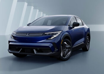 Το Mitsubishi Eclipse επιστρέφει αλλά δεν είναι όπως νομίζεις