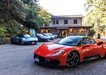 Maserati: Η Stellantis αναζητά στρατηγικό εταίρο για να τη διασώσει