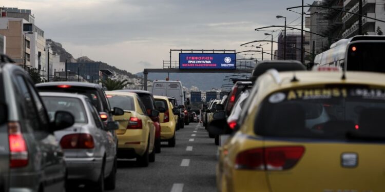 Κυκλοφοριακές ρυθμίσεις αύριο σε Αθήνα και Καλλιθέα