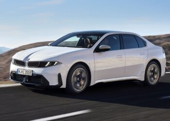 BMW i3: Άνοιξαν οι παραγγελίες στην Ελλάδα (+τιμές)