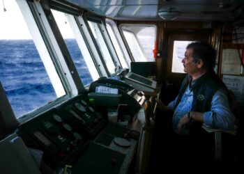 Κυκλάδες: Έφυγε από τη ζωή ο καπετάν-Γιάννης του θρυλικού «Σκοπελίτη» - ertnews.gr