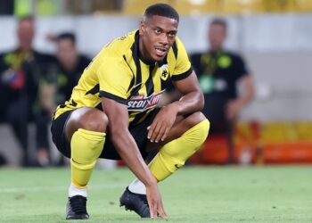 Παρελθόν από την Μοντερέι ο Μαρσιάλ - www.ertsports.gr
