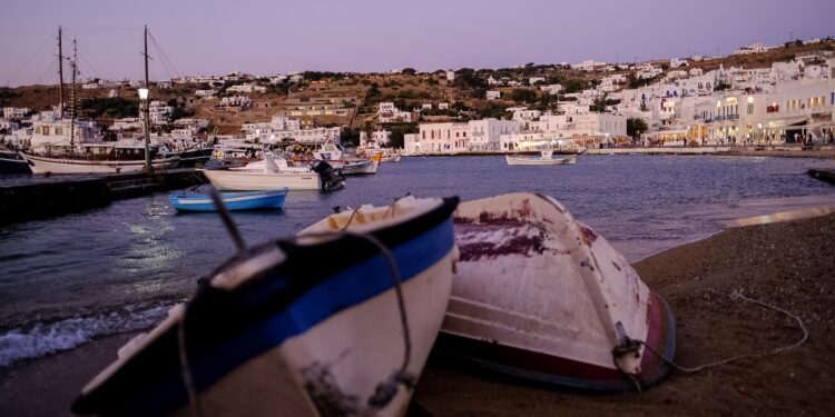 Δημογλίδου για δυστύχημα στη Μύκονο: Δεν οδηγούσε η Ιταλίδα - Χωρίς ενδείξεις αλκοόλ οι οδηγοί των οχημάτων - ertnews.gr