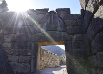 Δρομολόγια ΚΤΕΛ για Μυκήνες και Επίδαυρο ζητά το Ναύπλιο