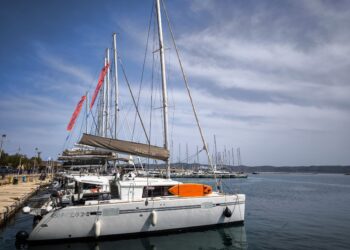 Δυστύχημα στη Λευκάδα: Νεκρή 50χρονη Ιταλίδα από τη μάτσα ιστιοπλοϊκού - ertnews.gr