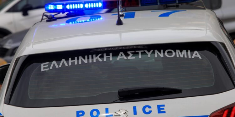 Συνελήφθη 52χρονος στον Κορυδαλλό για παράνομη οπλοκατοχή - ertnews.gr