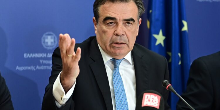 Σχοινάς: Ισχυρή ΚΑΠ, επαρκής χρηματοδότηση και περισσότερη ευελιξία