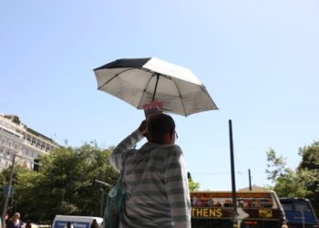 Καιρός: Ηλιοφάνεια και άνοδος της θερμοκρασίας - Η πρόγνωση της Ν. Ζιακοπούλου - ertnews.gr