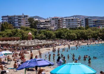 Ποιες παραλίες κρίθηκαν ακατάλληλες στην Αττική - Η «μαύρη» λίστα του ΠΑΚΟΕ - ertnews.gr