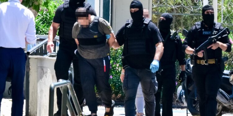 Στο μικροσκόπιο των Αρχών οι επαφές του 37χρονου Παλαιστίνιου - Αναζητούν ευρωπαϊκό δίκτυο τρομοκρατών - ertnews.gr