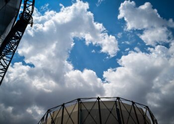 Καιρός: Εξπρές διαταραχή φέρνει καταιγίδες και ανάσα δροσιάς - Πρόγνωση από την Όλ. Παπαβγούλη - ertnews.gr