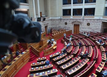 Πυρά αντιπολίτευσης για το κυριακάτικο μήνυμα Μητσοτάκη - Επικρίσεις για ακρίβεια, στέγαση και κυβερνητικές πολιτικές - ertnews.gr