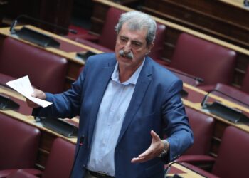 ΣΥΡΙΖΑ: Ο Πολάκης ζητά την παραίτηση Φάμελλου