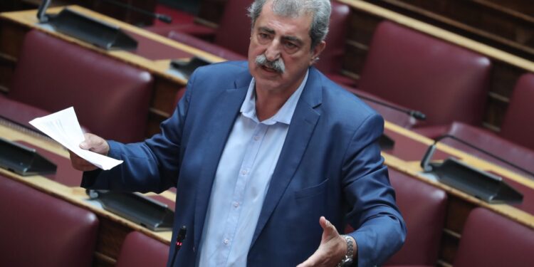 ΣΥΡΙΖΑ: Ο Πολάκης ζητά την παραίτηση Φάμελλου