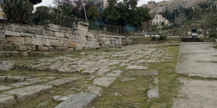 ΥΠΠΟ: Σε εξέλιξη η αποκατάσταση του νοτιοανατολικού ναού στην Αρχαία Αγορά των Αθηνών
