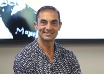Αλέκος Συσσοβίτης: «Δεν είχα τηλεόραση σπίτι για 9 χρόνια, πήγα αγόρασα βιβλία και κάθισα και μόνασα»